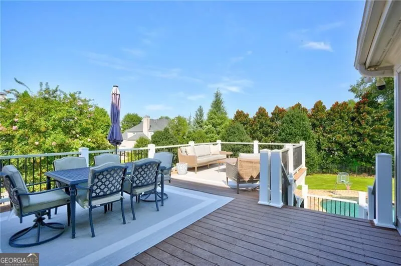1043 Meadow Club CT Suwanee, GA 30024