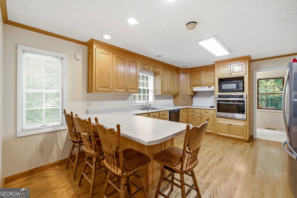 2600 Level Grove RD Cornelia, GA 30531