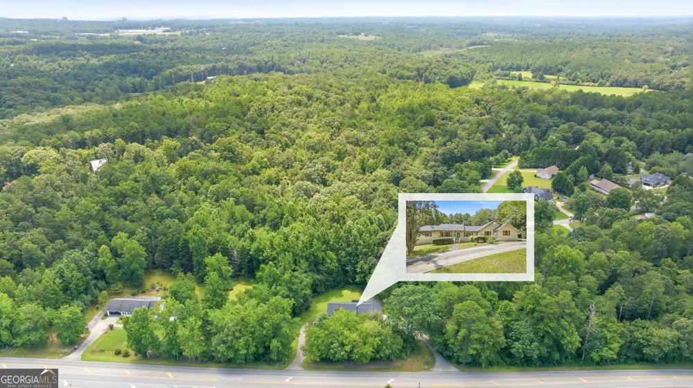 2600 Level Grove RD Cornelia, GA 30531