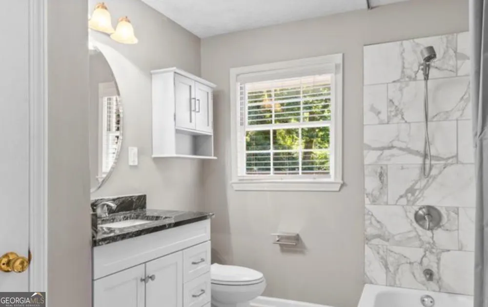 234 Crumbley RD McDonough, GA 30252
