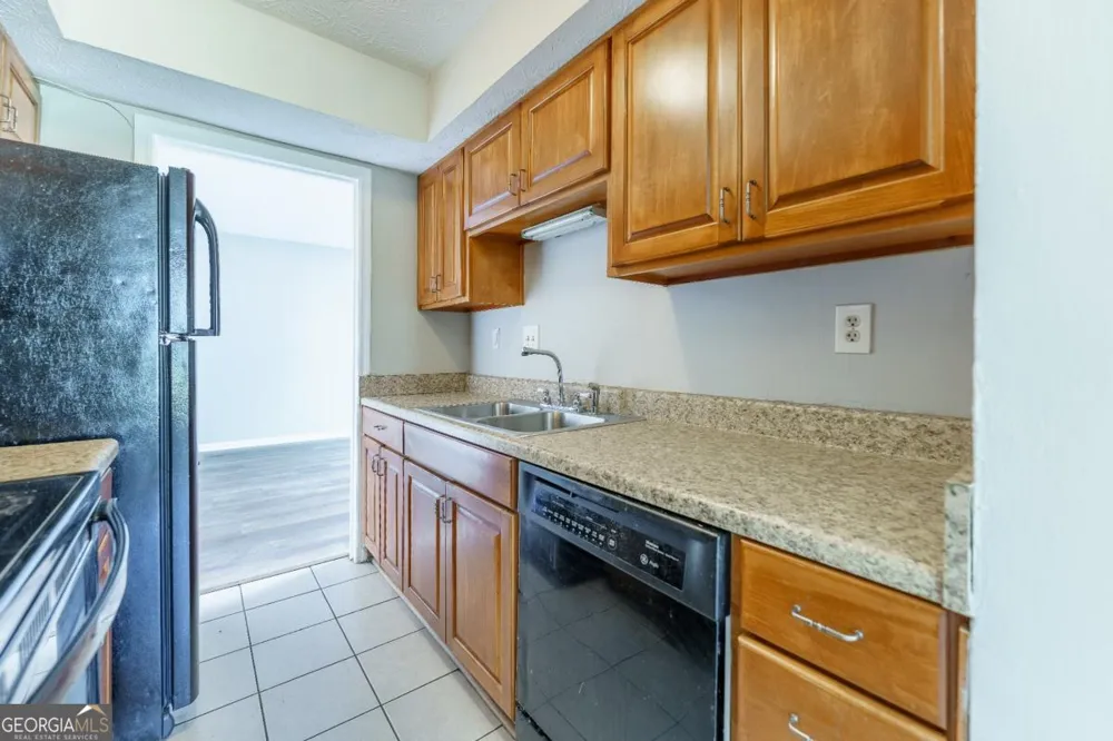 2611 Stratford LN Morrow, GA 30260