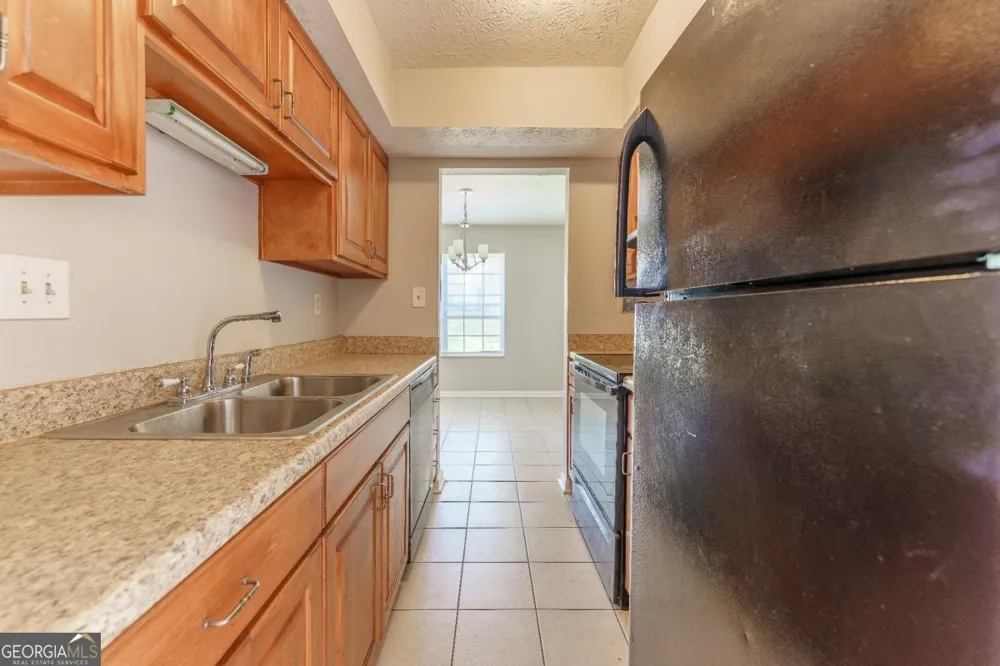 2611 Stratford LN Morrow, GA 30260
