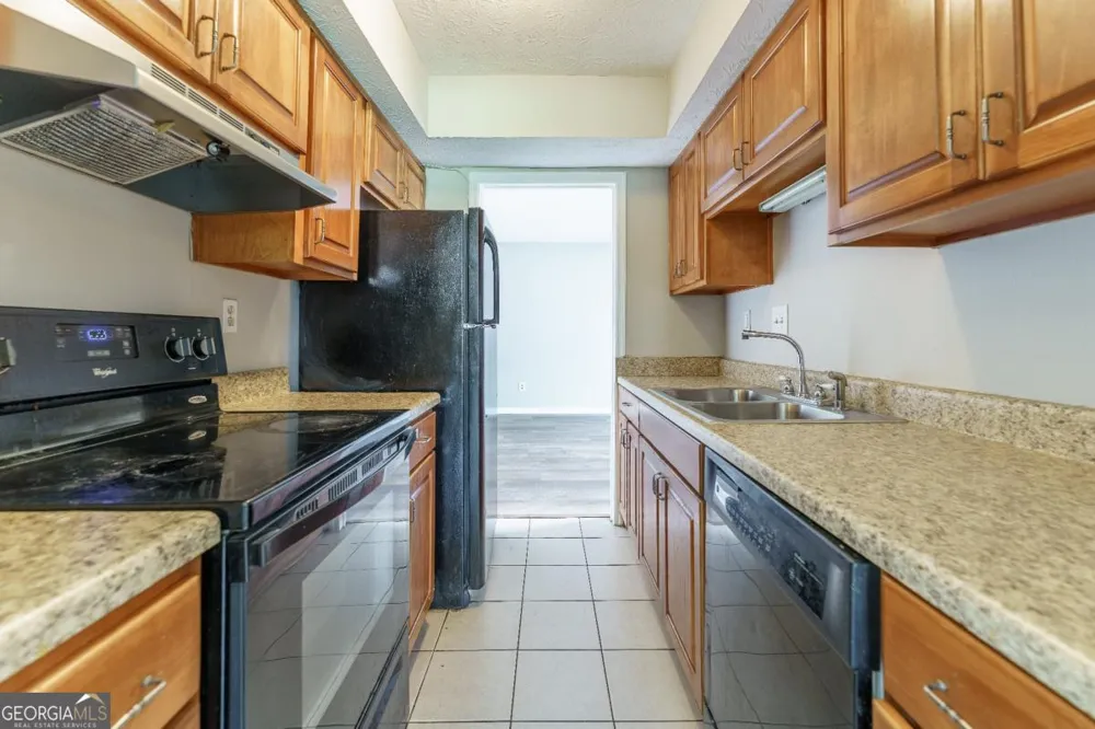 2611 Stratford LN Morrow, GA 30260