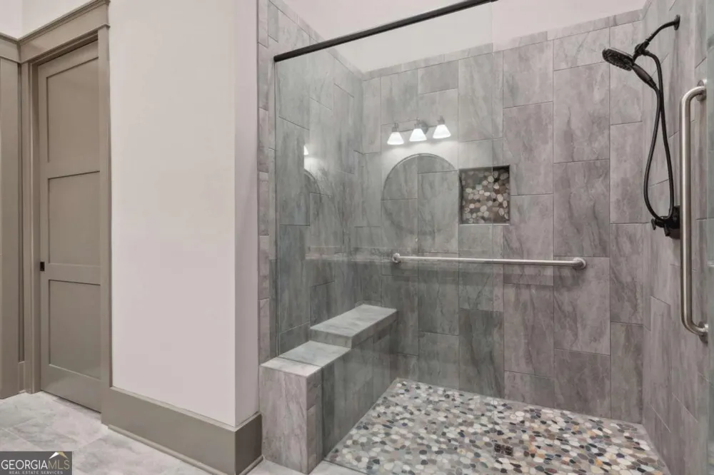 85 Villa Vista Jasper, GA 30143