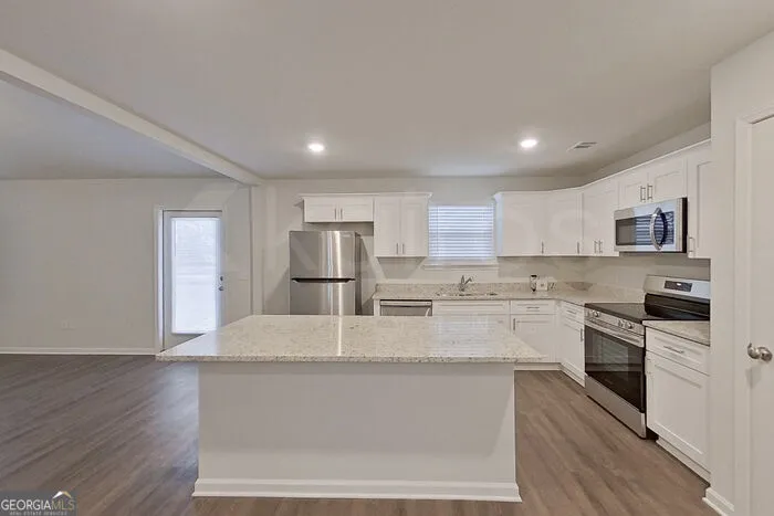 114 Western Red Cedar DR Springfield, GA 31329