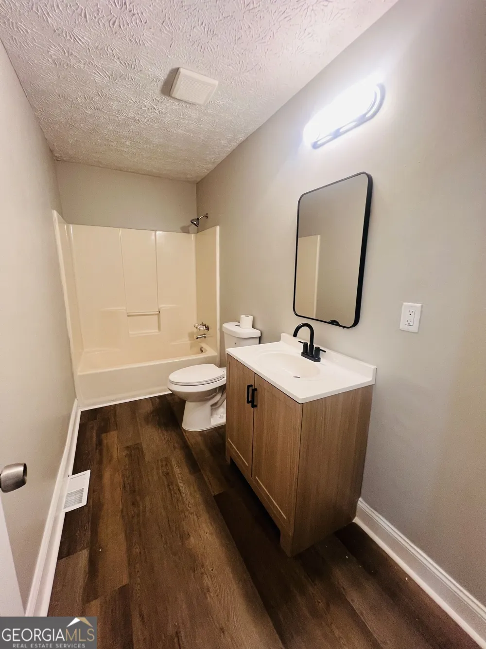 260 New Hope DR McDonough, GA 30252