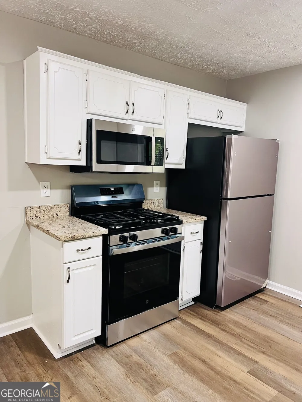 260 New Hope DR McDonough, GA 30252