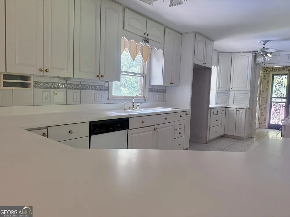139 Melrose LN Summerville, GA 30747