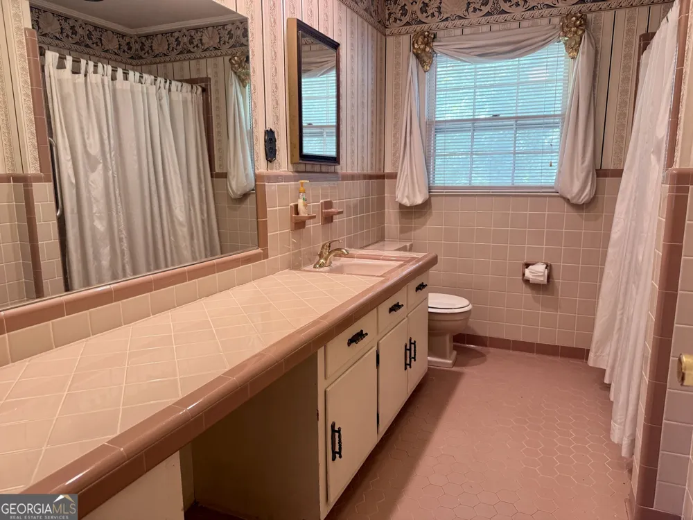 139 Melrose LN Summerville, GA 30747