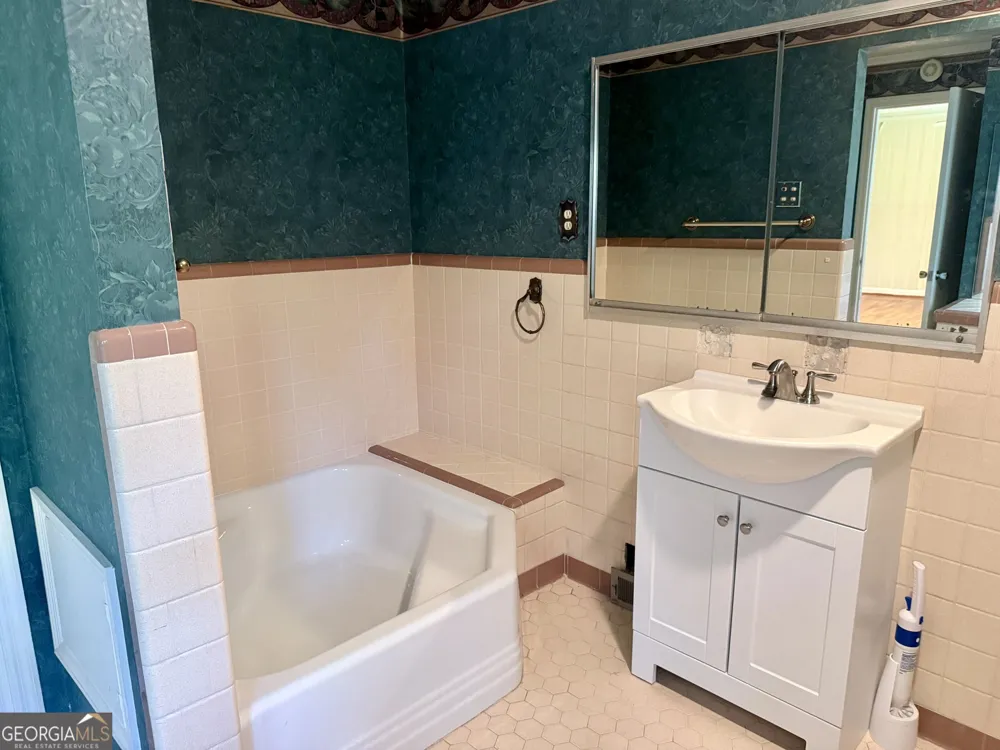 139 Melrose LN Summerville, GA 30747