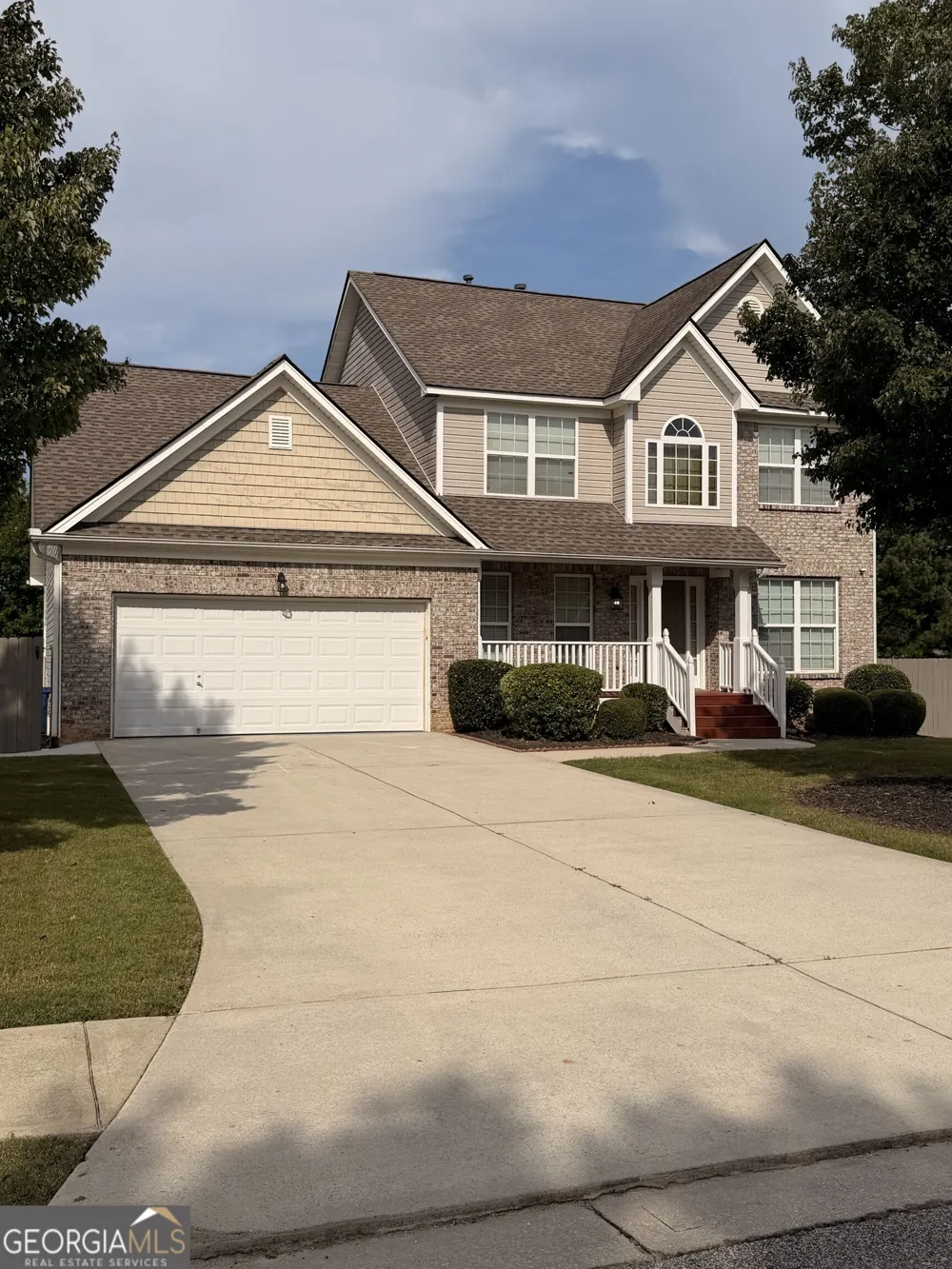 3390 Rozena WAY Loganville, GA 30052