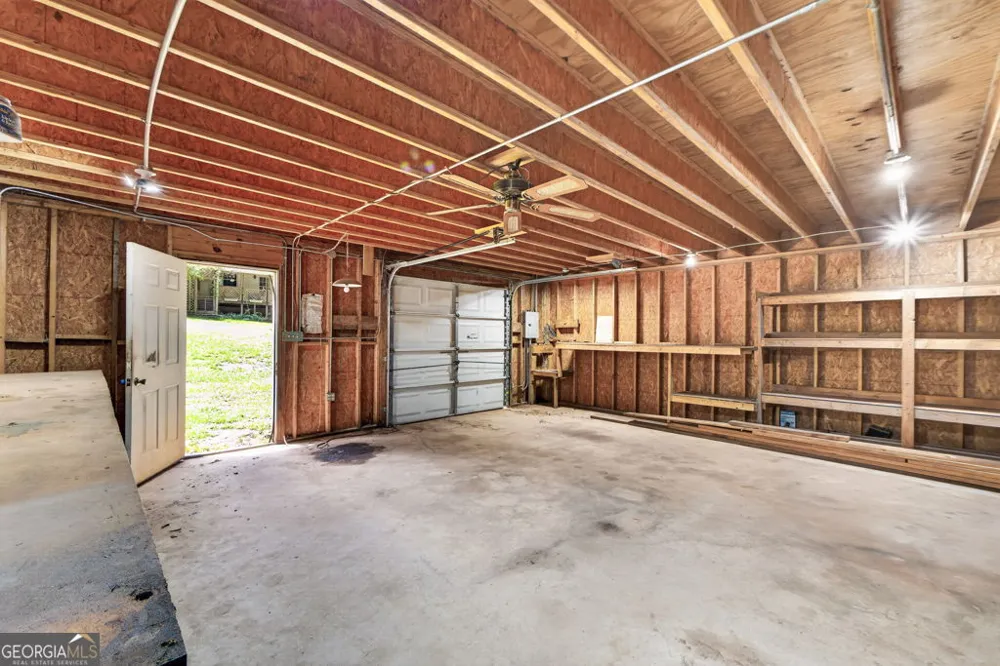 160 Caldwell RD Griffin, GA 30223