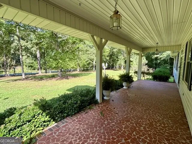 160 Caldwell RD Griffin, GA 30223