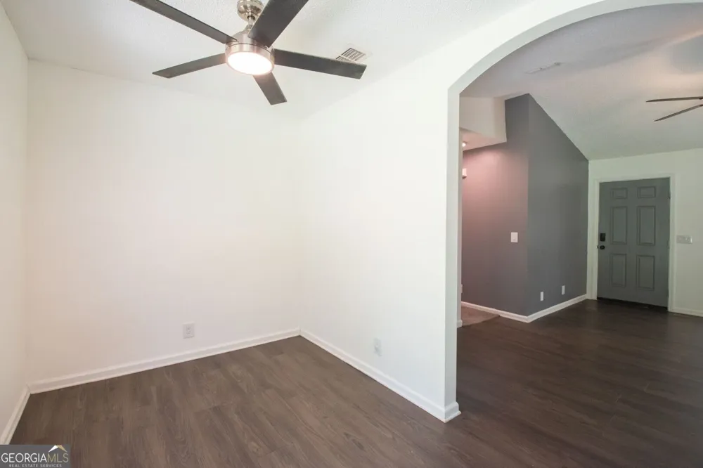 300 Village DR Woodbine, GA 31569