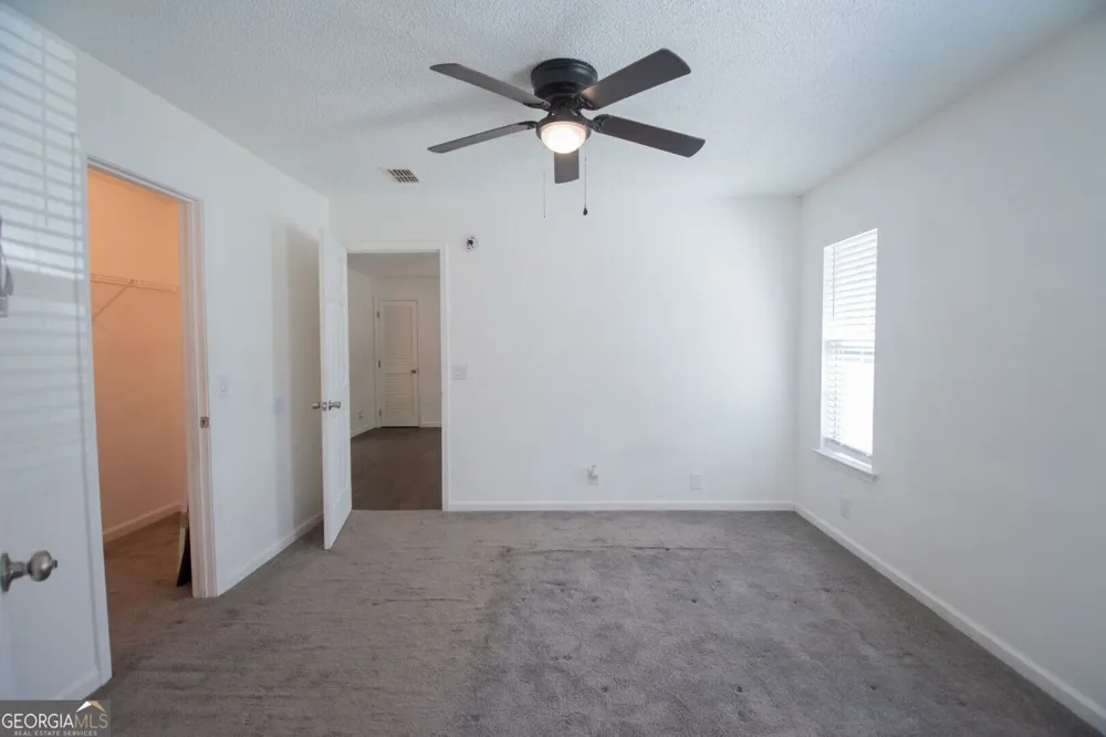 300 Village DR Woodbine, GA 31569