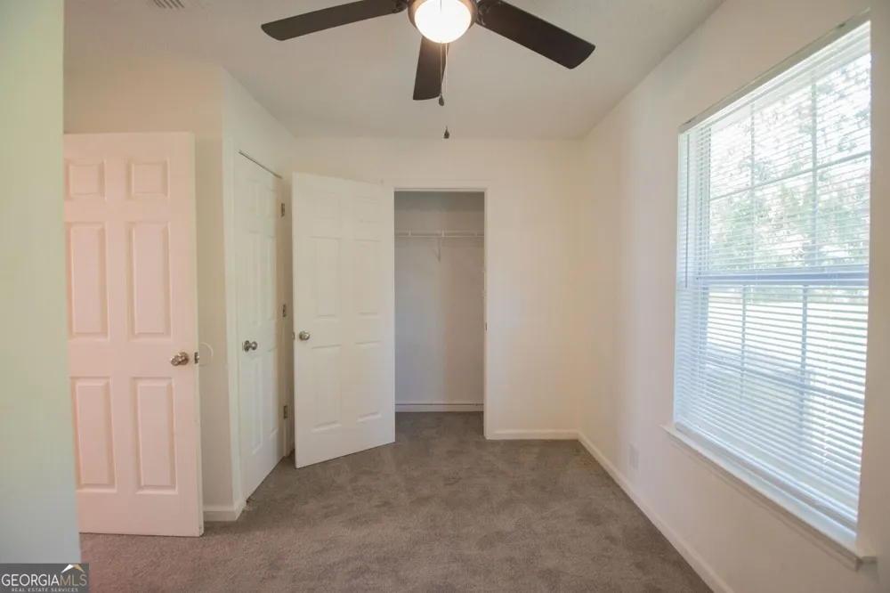 300 Village DR Woodbine, GA 31569