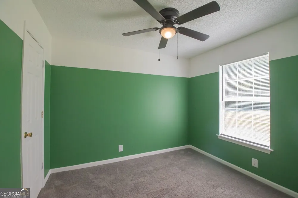 300 Village DR Woodbine, GA 31569