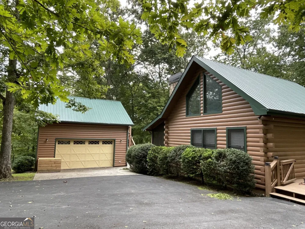 145 Lake Ridge DR Blue Ridge, GA 30513
