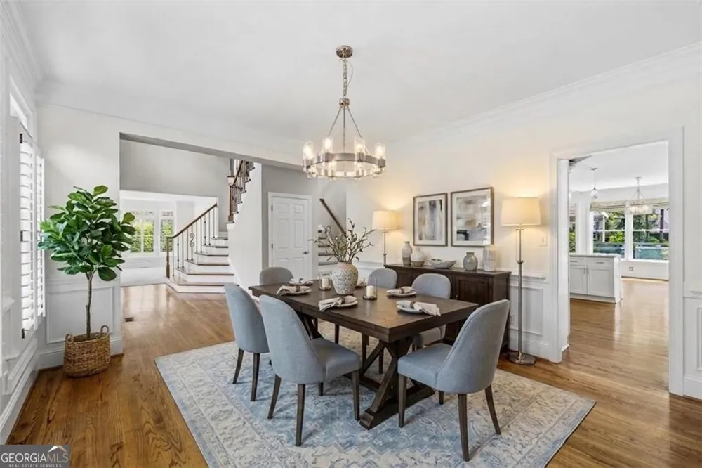 5343 Lake View CLB Dunwoody, GA 30338