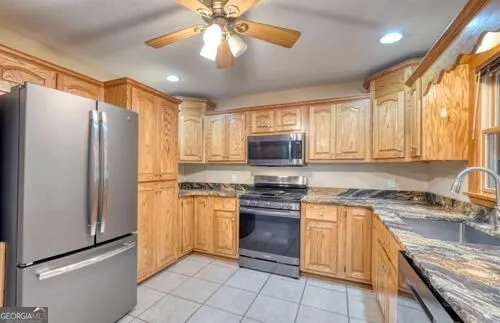 300 Chapman LN Blairsville, GA 30512