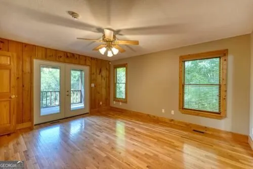 300 Chapman LN Blairsville, GA 30512