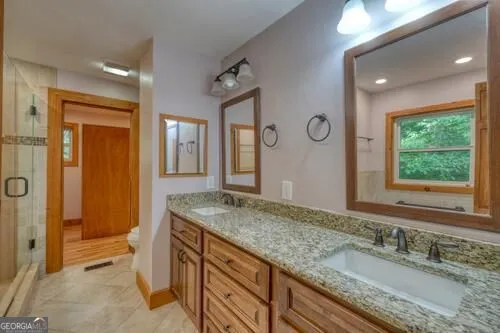 300 Chapman LN Blairsville, GA 30512