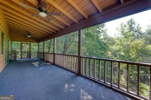 300 Chapman LN Blairsville, GA 30512