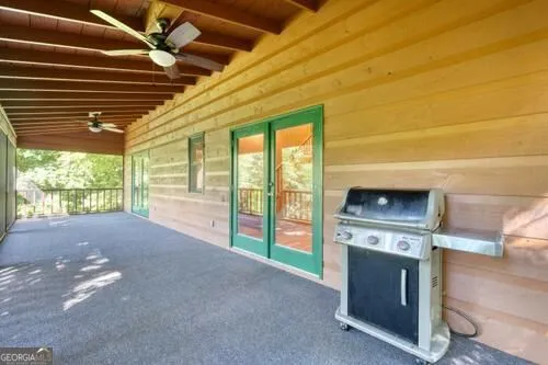 300 Chapman LN Blairsville, GA 30512