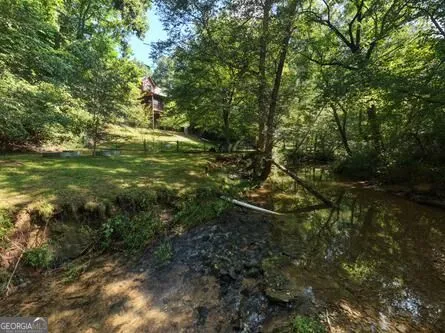 300 Chapman LN Blairsville, GA 30512