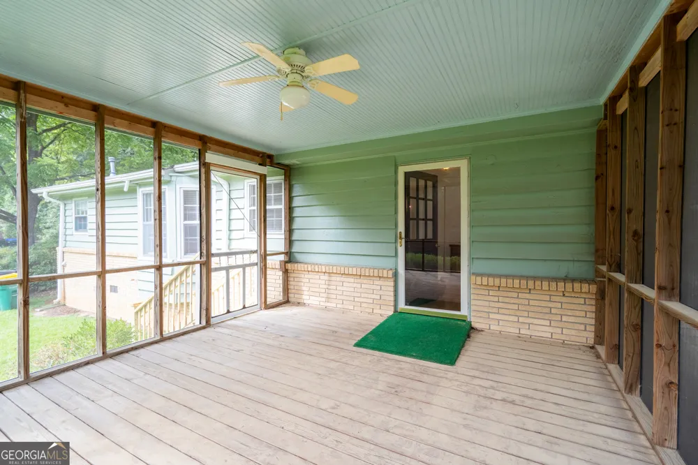 2685 Ashworth Lake RD Snellville, GA 30078