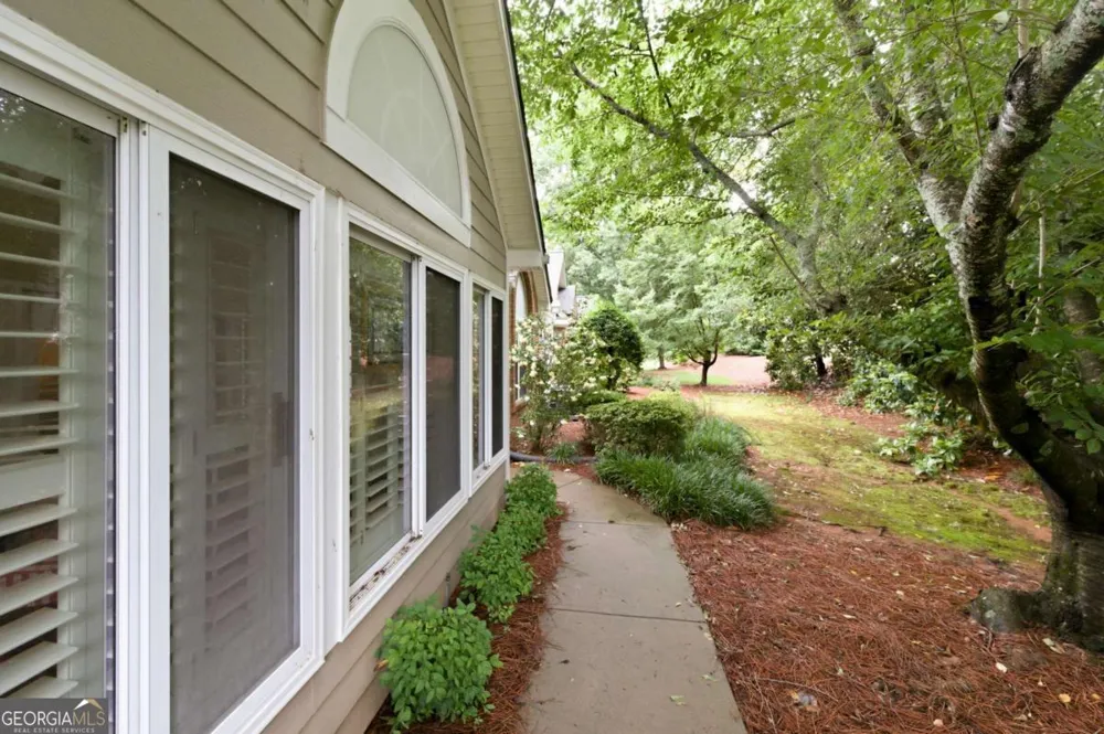 2235 Orchard PL Roswell, GA 30076
