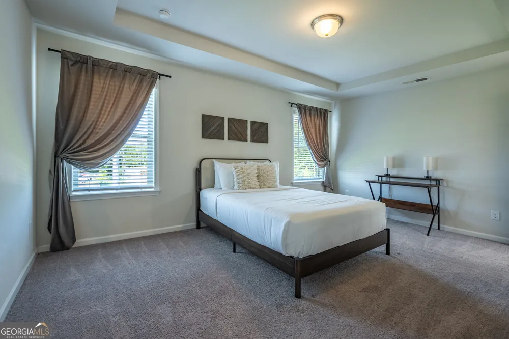 290 Mahone DR Lilburn, GA 30047