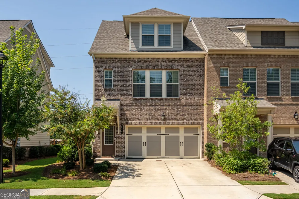 290 Mahone DR Lilburn, GA 30047