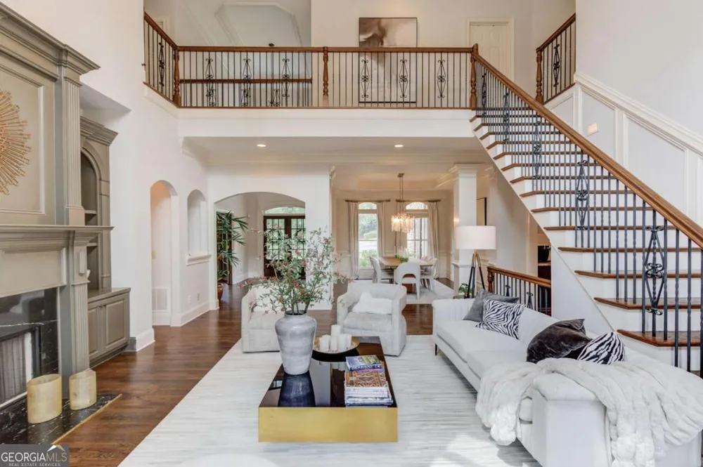 5318 Binghurst CT Suwanee, GA 30024