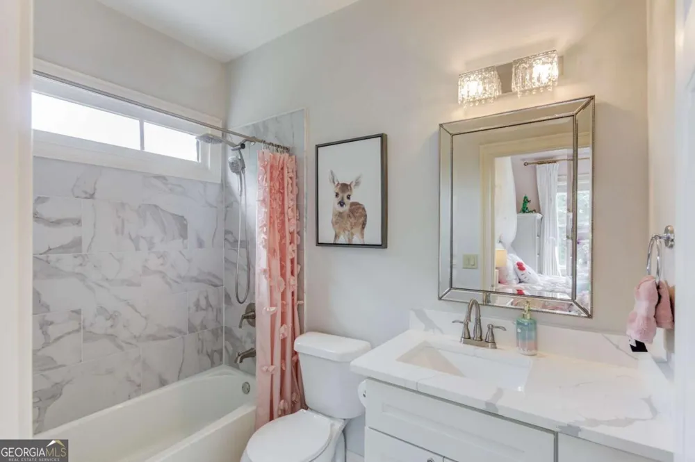5318 Binghurst CT Suwanee, GA 30024