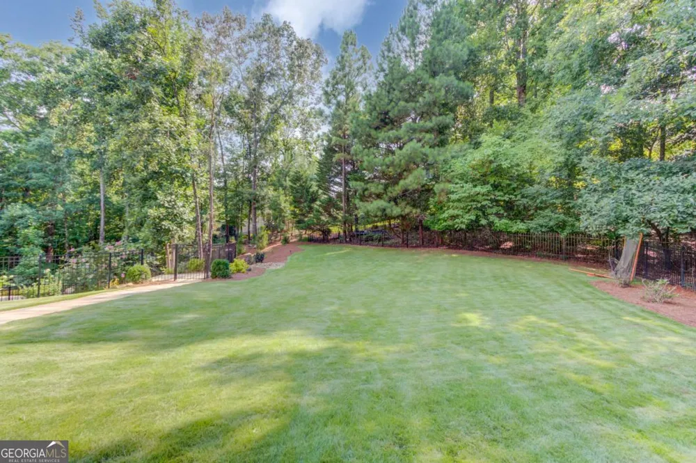5318 Binghurst CT Suwanee, GA 30024