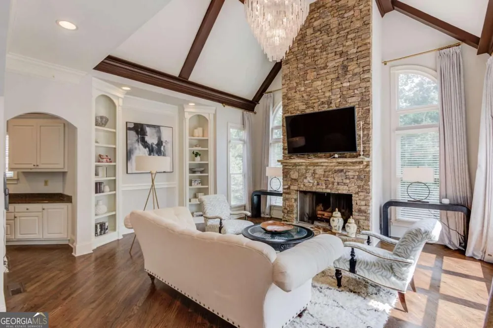 5318 Binghurst CT Suwanee, GA 30024
