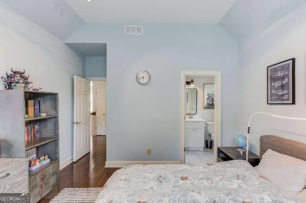 5318 Binghurst CT Suwanee, GA 30024