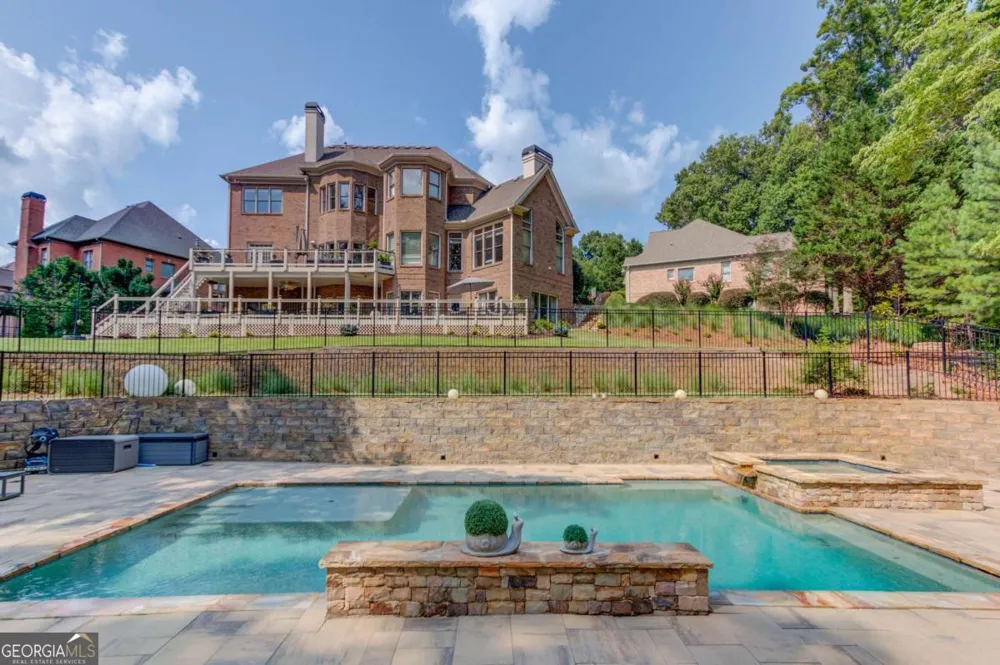 5318 Binghurst CT Suwanee, GA 30024
