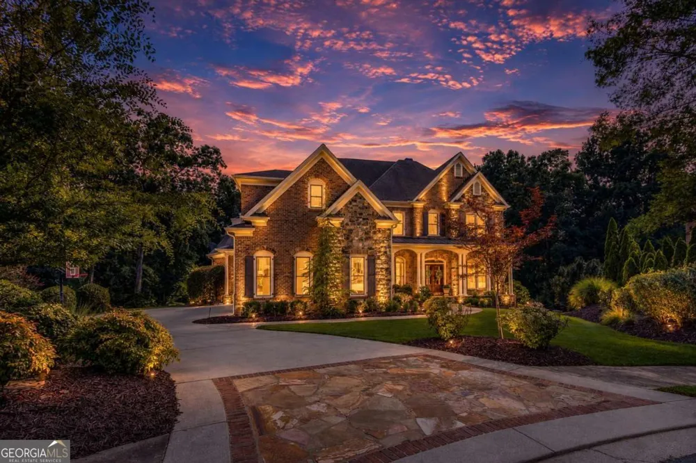 5318 Binghurst CT Suwanee, GA 30024