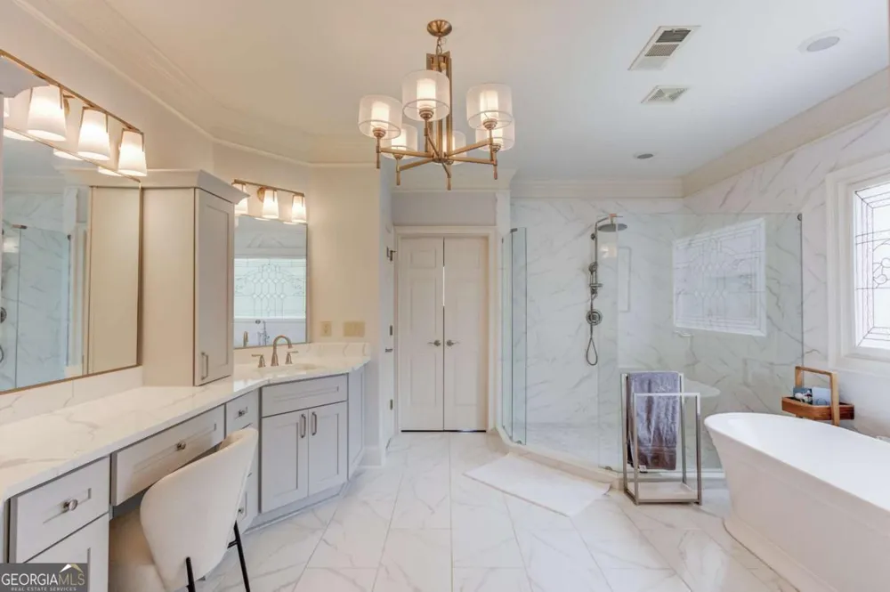 5318 Binghurst CT Suwanee, GA 30024