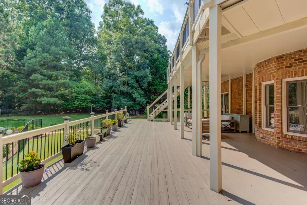 5318 Binghurst CT Suwanee, GA 30024