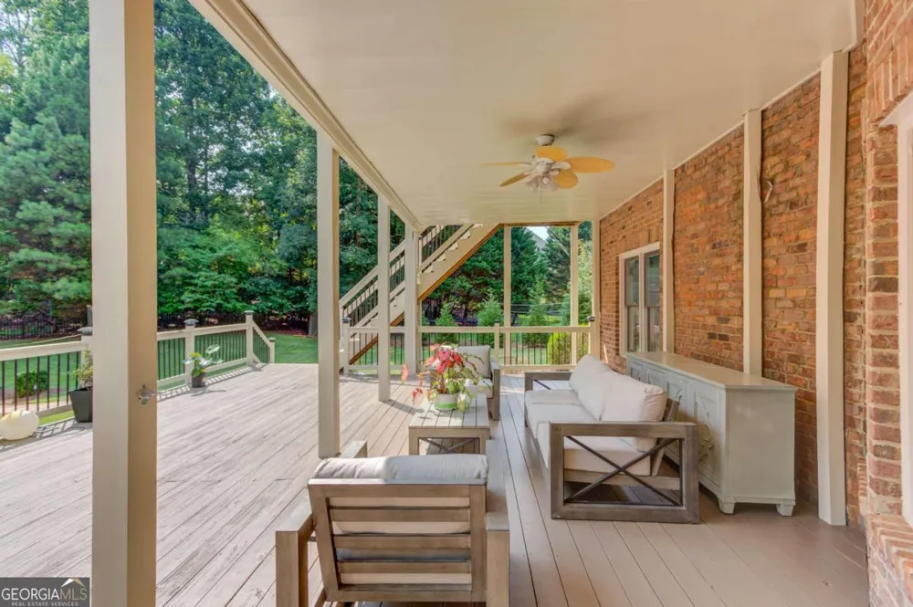 5318 Binghurst CT Suwanee, GA 30024