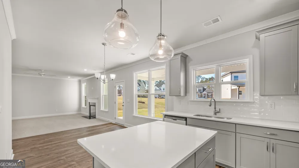 13417 Whitman LN SE Covington, GA 30014
