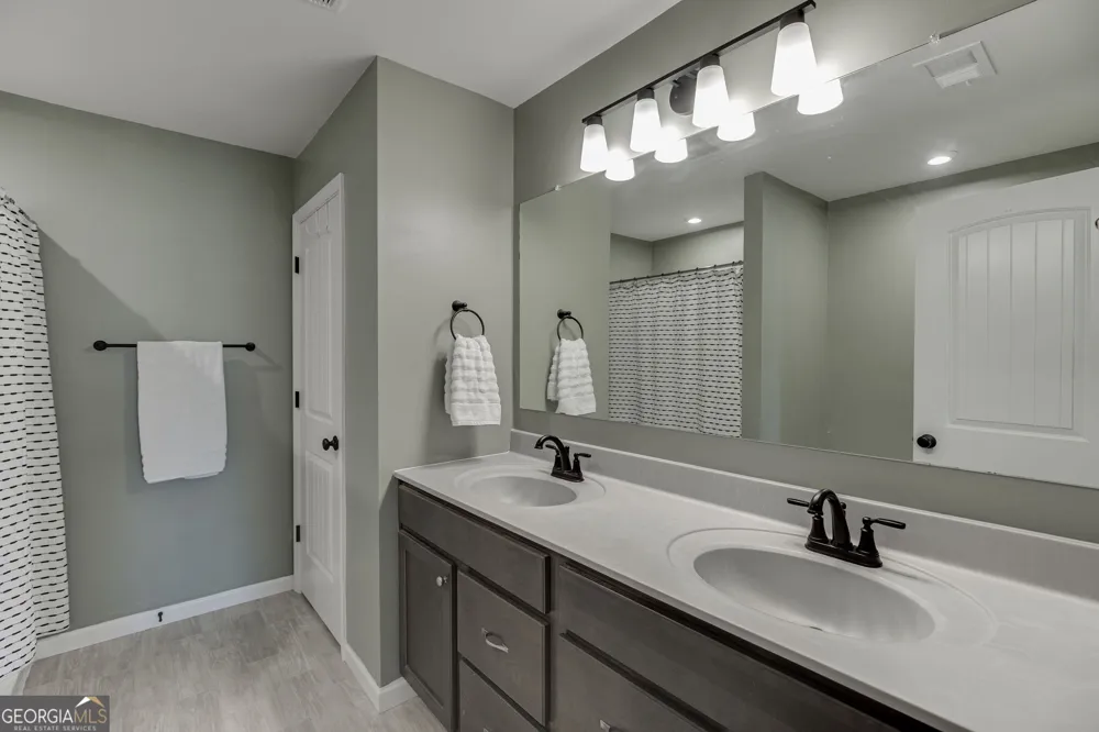 227 Traminer WAY Braselton, GA 30517