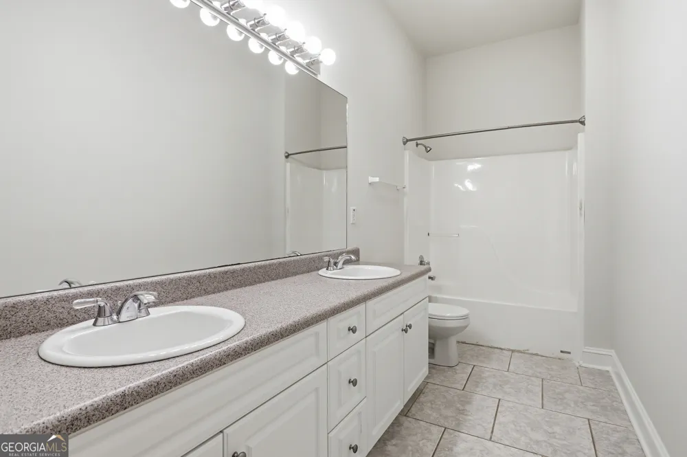 318 Crest Pointe S Bremen, GA 30110