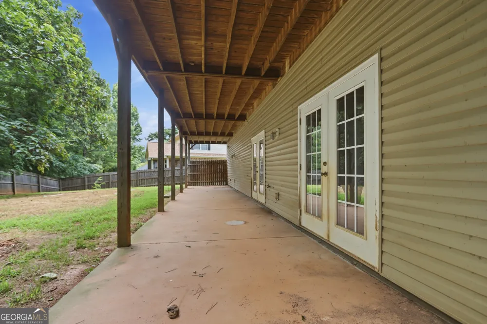 318 Crest Pointe S Bremen, GA 30110