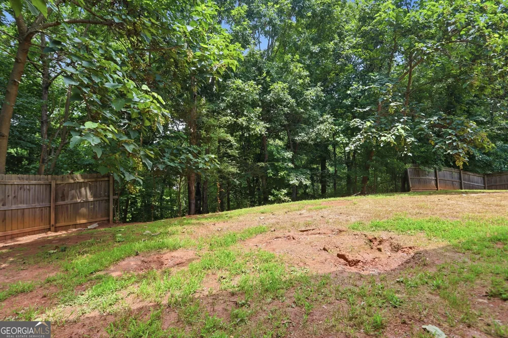 318 Crest Pointe S Bremen, GA 30110