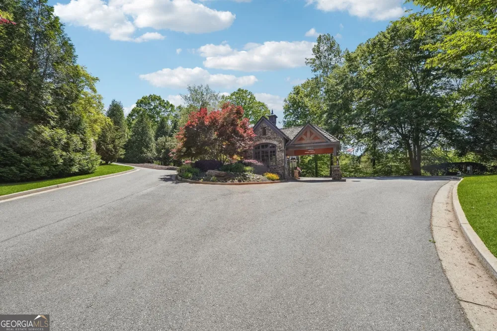 134 Prospector RDG Dahlonega, GA 30533