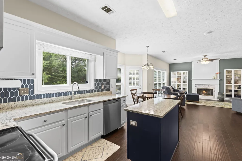 3605 Highland Bluff DR Suwanee, GA 30024